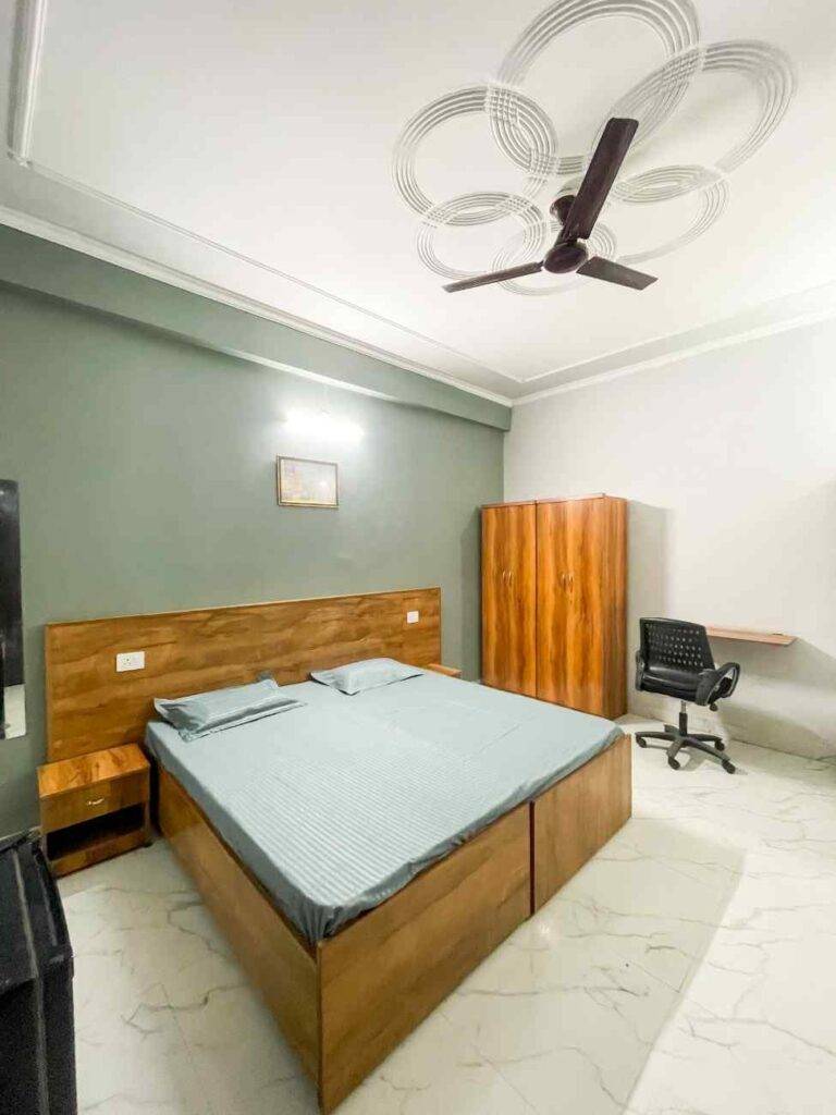 1 Rk Space & PG in Sector 66 Gurugram