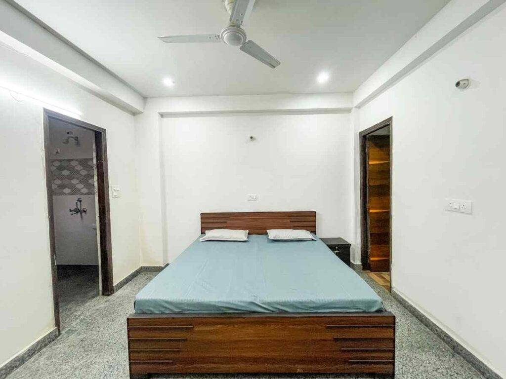 2BHK Flat For rent in Gurugram