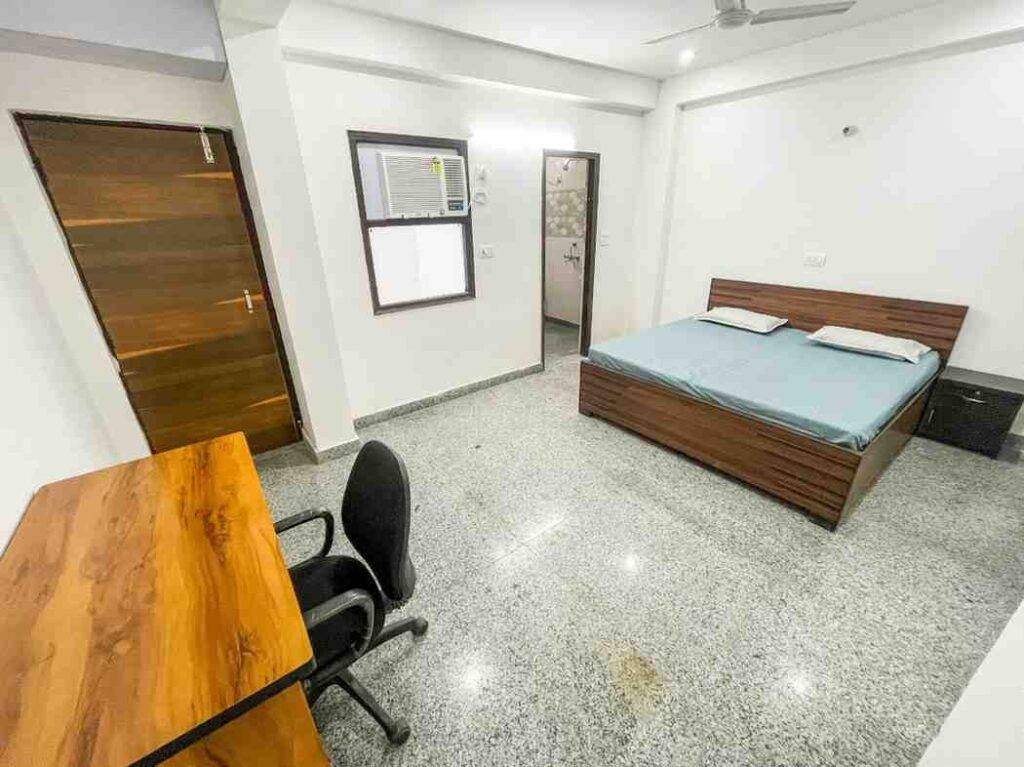 2 BHK Flat For Rent in Gurugram