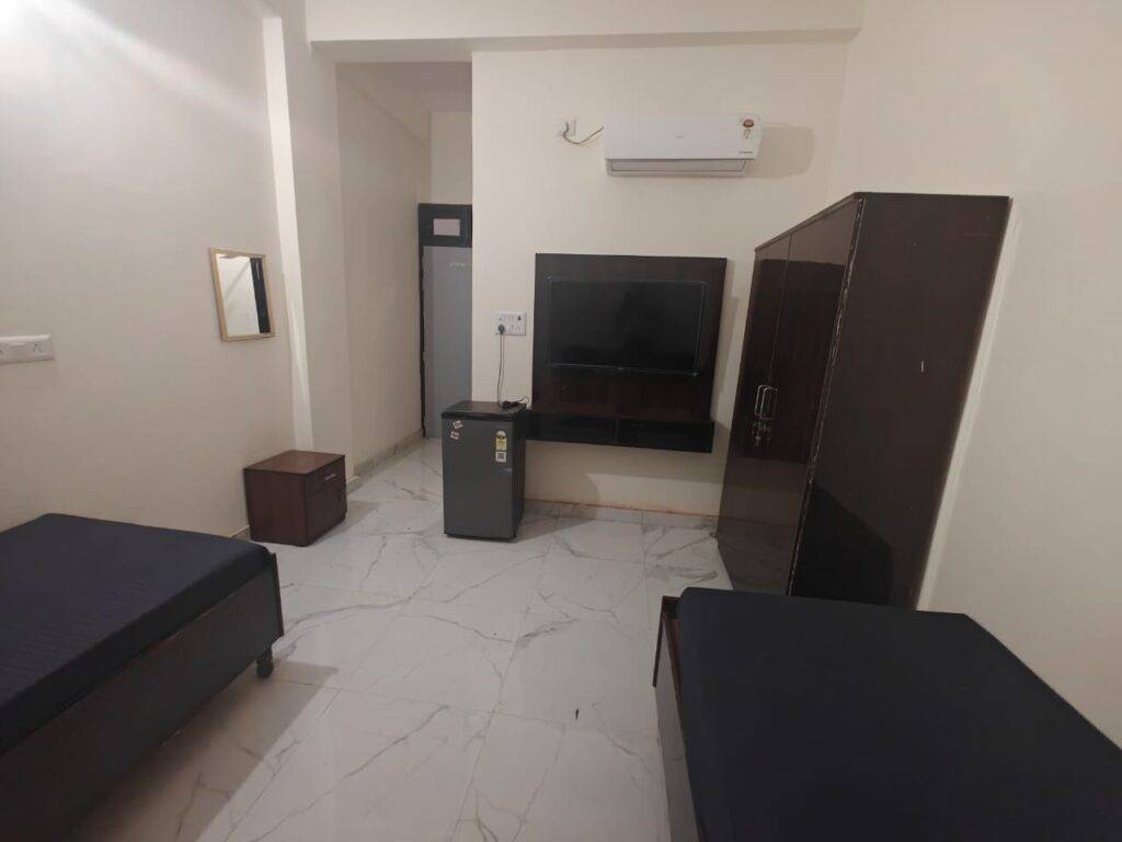 Girls PG in Sector 66 Gurugram, For Girls only
