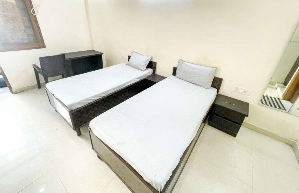 Seventh Heaven Girls PG in Gurugram