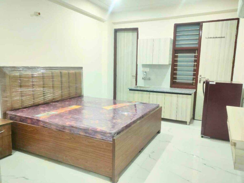 1RK Space in Sector 69 Gurugram, Near Genpact Company